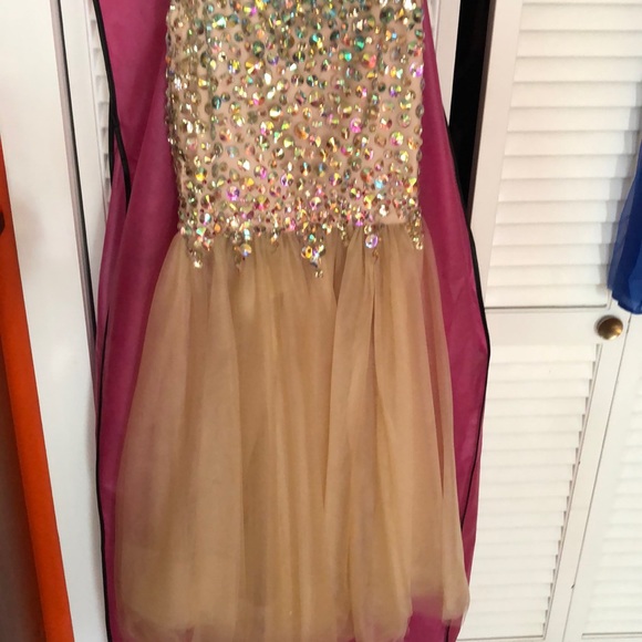 Prom Dress - Picture 2 of 6